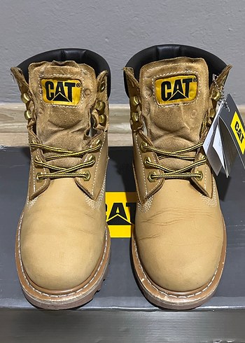 AZ KULLANILMIŞ CATERPILLAR COLORADO SARI 41 NUMARA BOT - Görsel 3