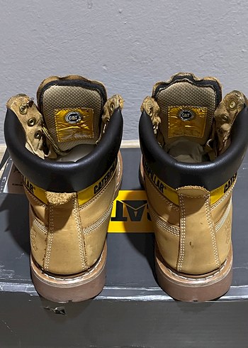 AZ KULLANILMIŞ CATERPILLAR COLORADO SARI 41 NUMARA BOT - Görsel 4