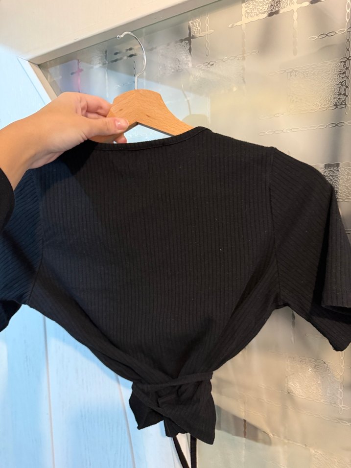 siyah onden baglamali balero tarzi bluz - Görsel 4