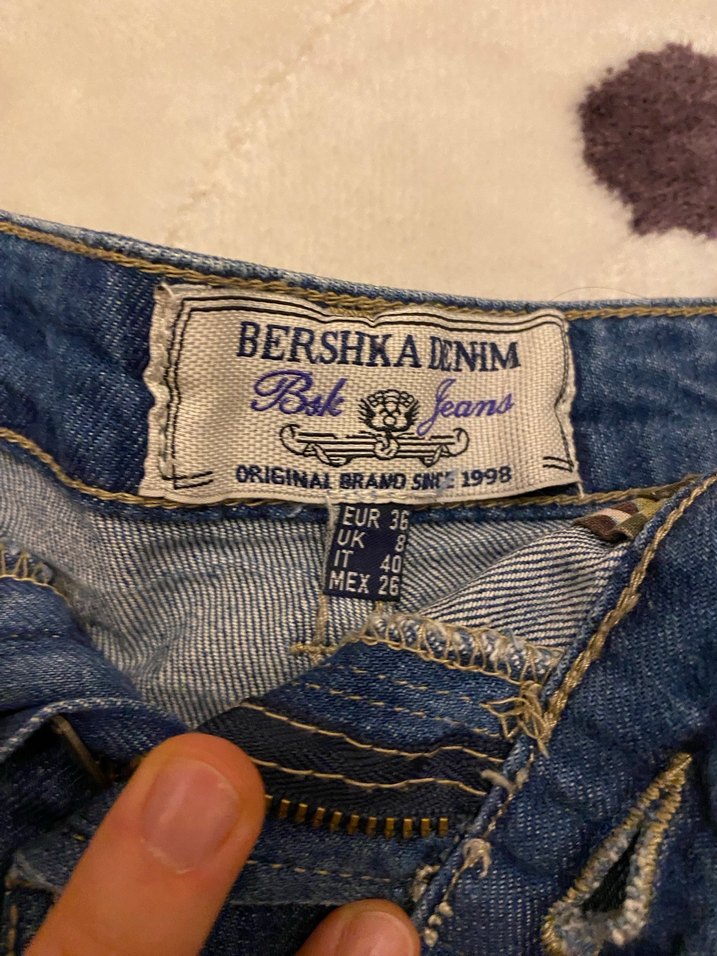 Düğmeli Koyu Mavi Mini Denim Şort - Görsel 2