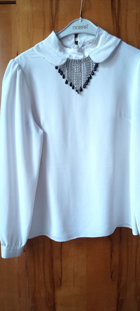 Zincir Detaylı Beyaz Nakışlı Kadın El Zinciri - Görsel 2