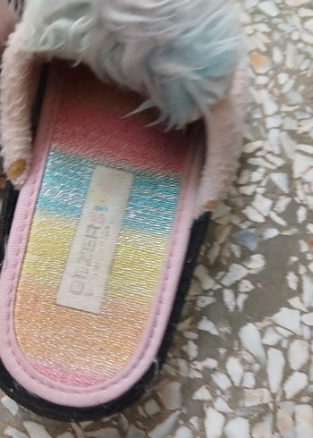 Kız Çocuk Renkli Peluş Unicorn Terlik - Görsel 4