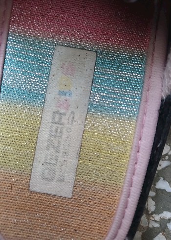 Kız Çocuk Renkli Peluş Unicorn Terlik - Görsel 3