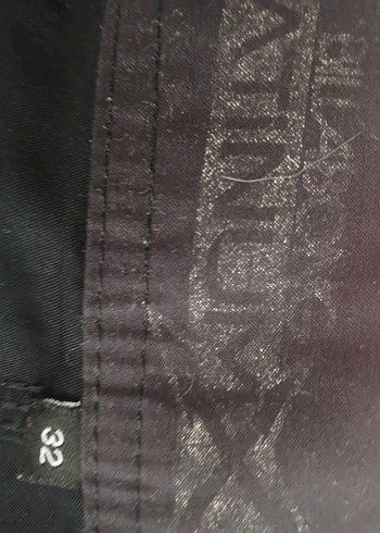 siyah Beli Kemerli Rahat Bermuda Şort - Görsel 14