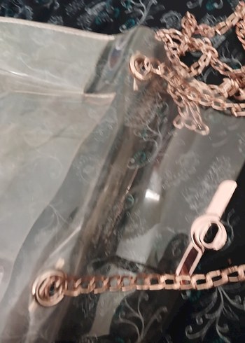 Zincir Detaylı Parlak şeffaf Kadın Çantası - Görsel 5