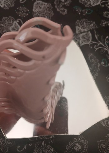 Bej Plastik Tokalı Saç Tokası - Görsel 4