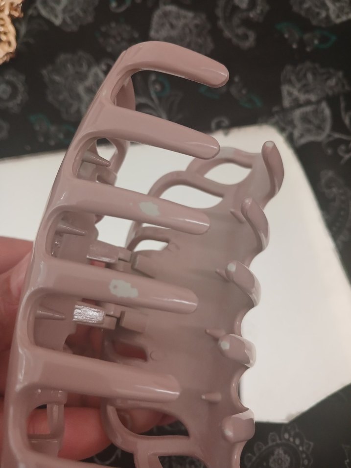 Bej Plastik Tokalı Saç Tokası - Görsel 3