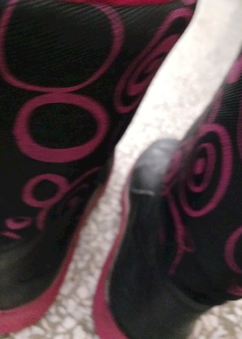 Kız Çocuk Pembe Desenli Kauçuk Bot - Görsel 2