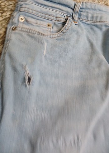 Mavi Düğmeli Rahat Kesim Kot Pantolon - Görsel 2