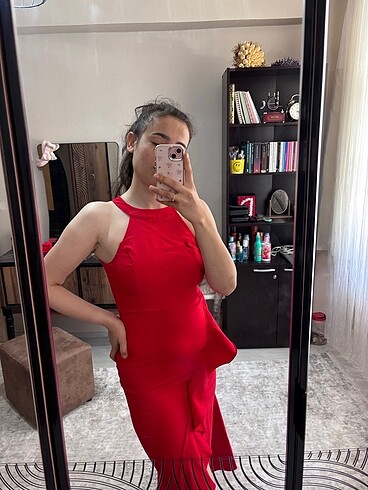 m Beden Trendyolmilla Kırmızı midi boy elbise