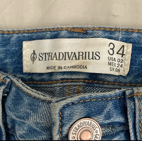 Stradivarius stradivarius jean