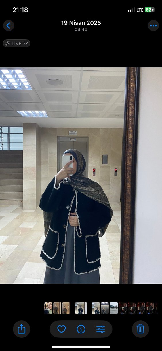 Nakış Detaylı Siyah Mini Kadın Ceket - Görsel 2