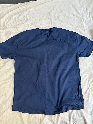 T shirt mavi renkli medium
