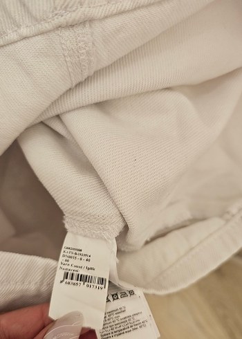 l Beden beyaz Renk Polo Beyaz Pamuklu Düğmeli Mini Şort