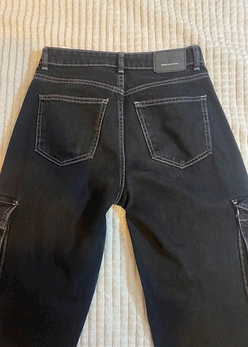 Bershka Siyah Beyaz Dikiş Detaylı Denim Kadın Kargo Jean - Görsel 4