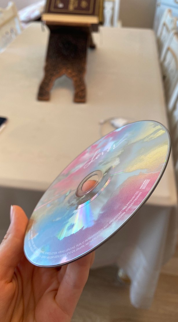 Taylor Swift Lover CD Albümü - Görsel 3