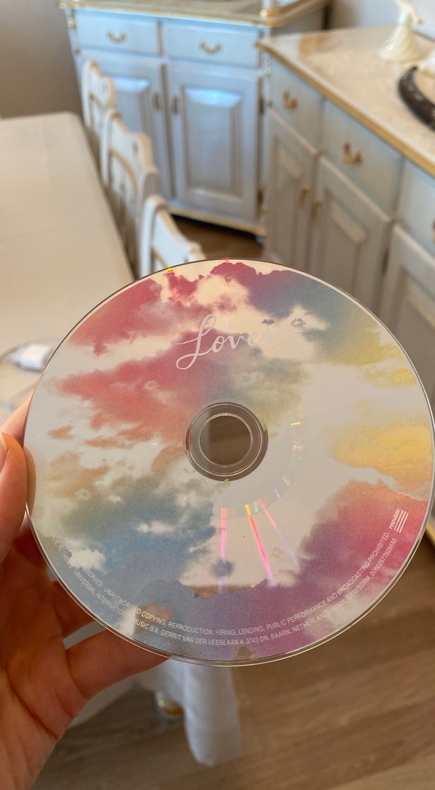 Taylor Swift Lover CD Albümü - Görsel 4