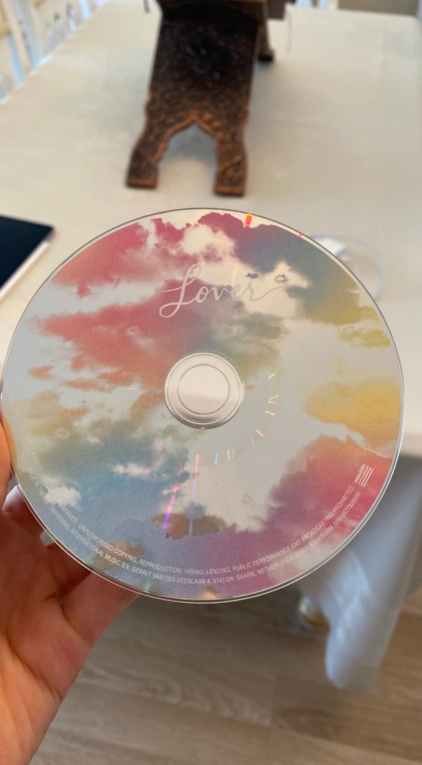 Taylor Swift Lover CD Albümü - Görsel 2