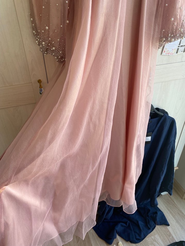 KİRALIK Manuka Organze Taşlı Tesettür Abiye Elbise Pudra - Görsel 5