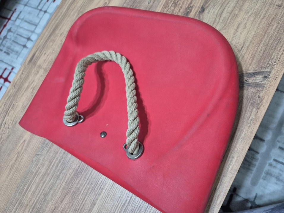 Kırmızı Parlak Kadın Çanta - Görsel 2