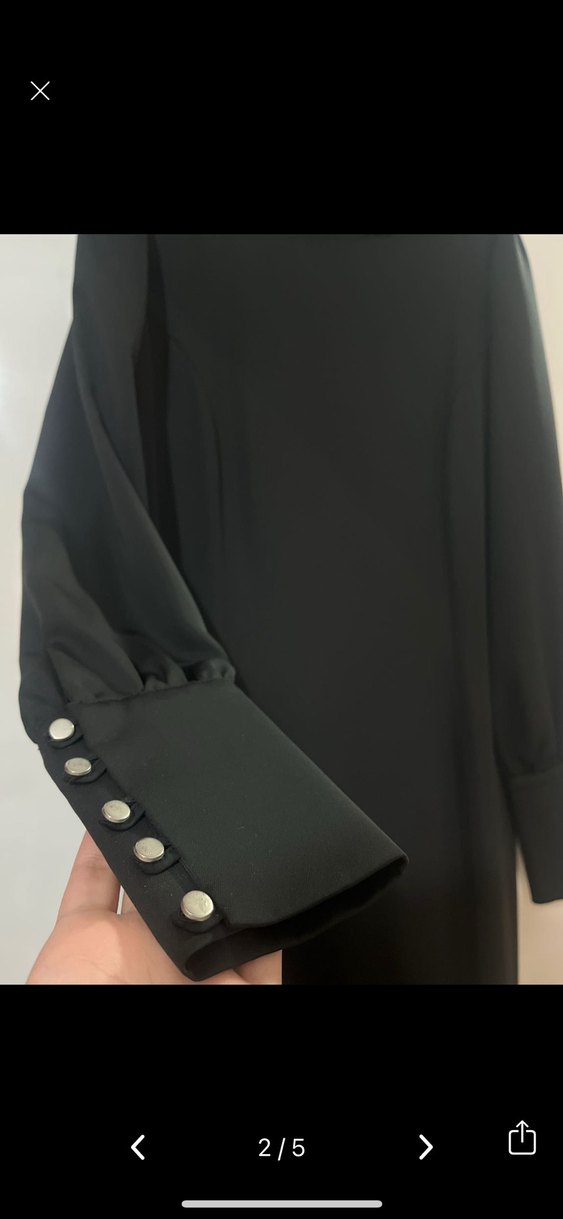 Düğmeli Siyah Gotik V Yaka Tuxedo - Görsel 2