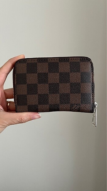 Louis Vuitton Cüzdan