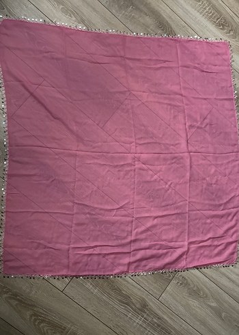  Beden Boncuk Detaylı Pembe İpek Görünümlü yazma