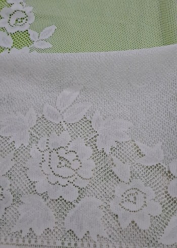 masa ortusu krem renk Vintage kullanilmis defolu urun - Görsel 6