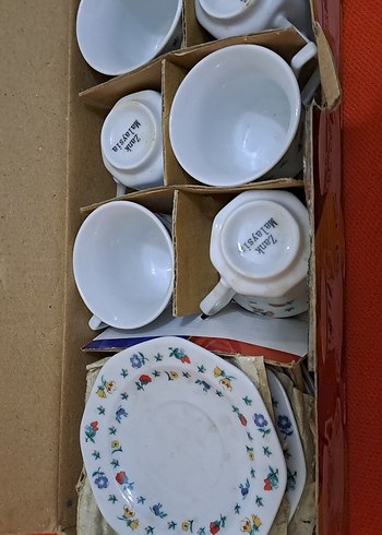 fincan takimi ciçek Desenli Beyaz Porselen Fincan Takımı - Görsel 7