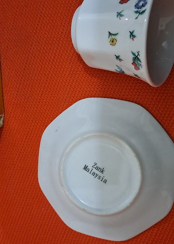 fincan takimi ciçek Desenli Beyaz Porselen Fincan Takımı - Görsel 5