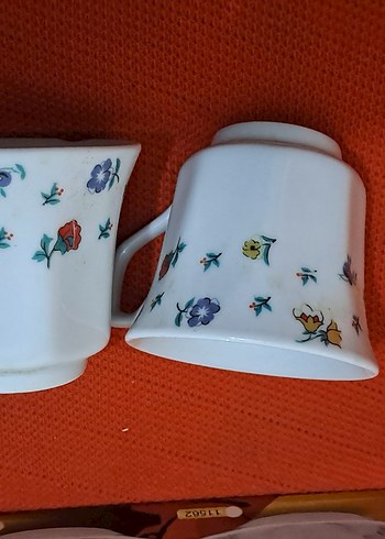 fincan takimi ciçek Desenli Beyaz Porselen Fincan Takımı - Görsel 2