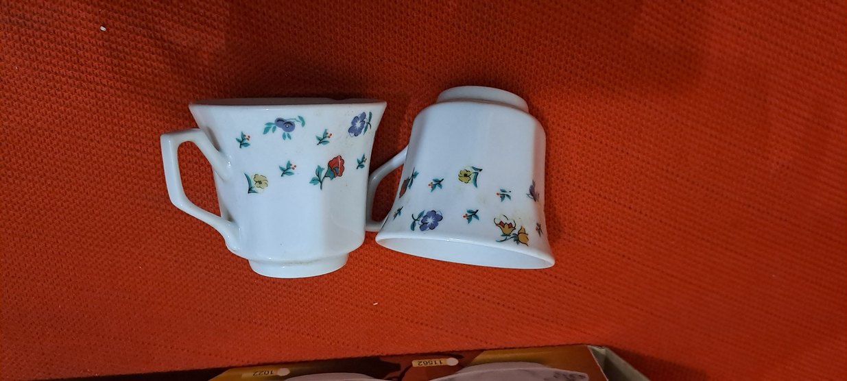 fincan takimi ciçek Desenli Beyaz Porselen Fincan Takımı - Görsel 2