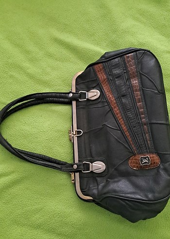 çanta Kemerli Siyah Deri Kadın Çantası - Görsel 8