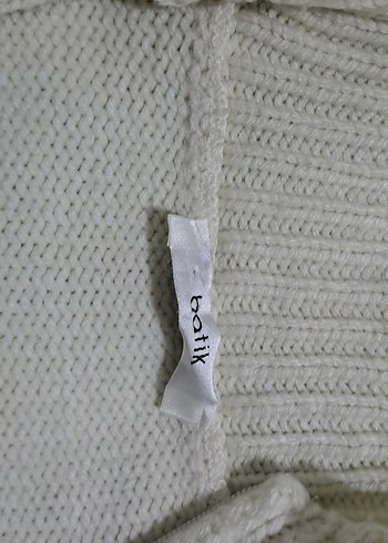 kazak Beyaz Düz Örgü Kadın batik marka m beden - Görsel 6