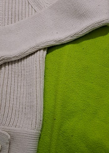 kazak Beyaz Düz Örgü Kadın batik marka m beden - Görsel 3