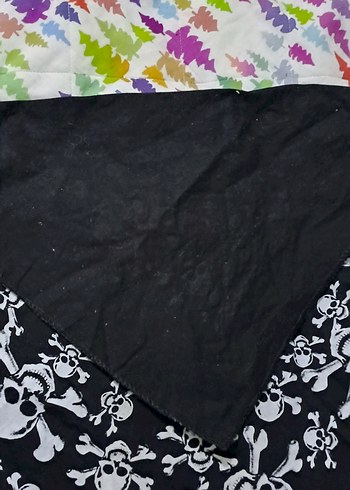 bandana dantel Detaylı Siyah Gotik Kuru Kafalı flar - Görsel 4