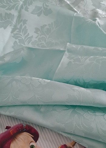 masa ortusu acik mavi parlak renk Desensiz Masa Örtüsü - Görsel 11