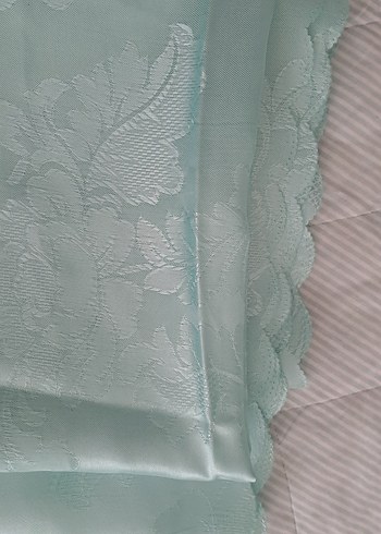 masa ortusu acik mavi parlak renk Desensiz Masa Örtüsü - Görsel 8