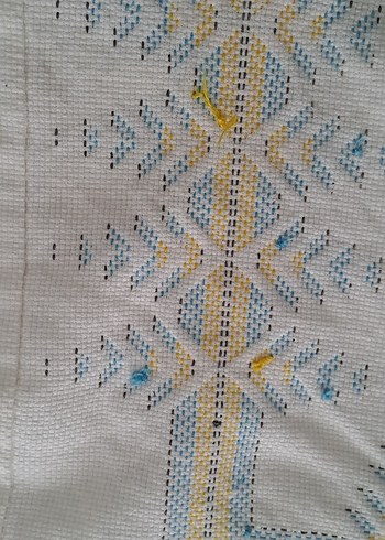 kanavice nakışlı Çok Renkli Masa Örtüsü - Görsel 6