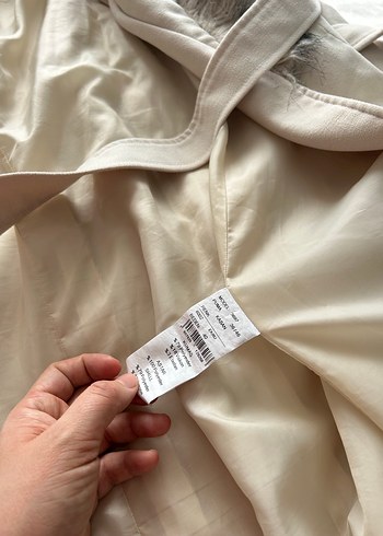 Beyaz Uzun Kadın Kaban, Kürk Detaylı - Görsel 5