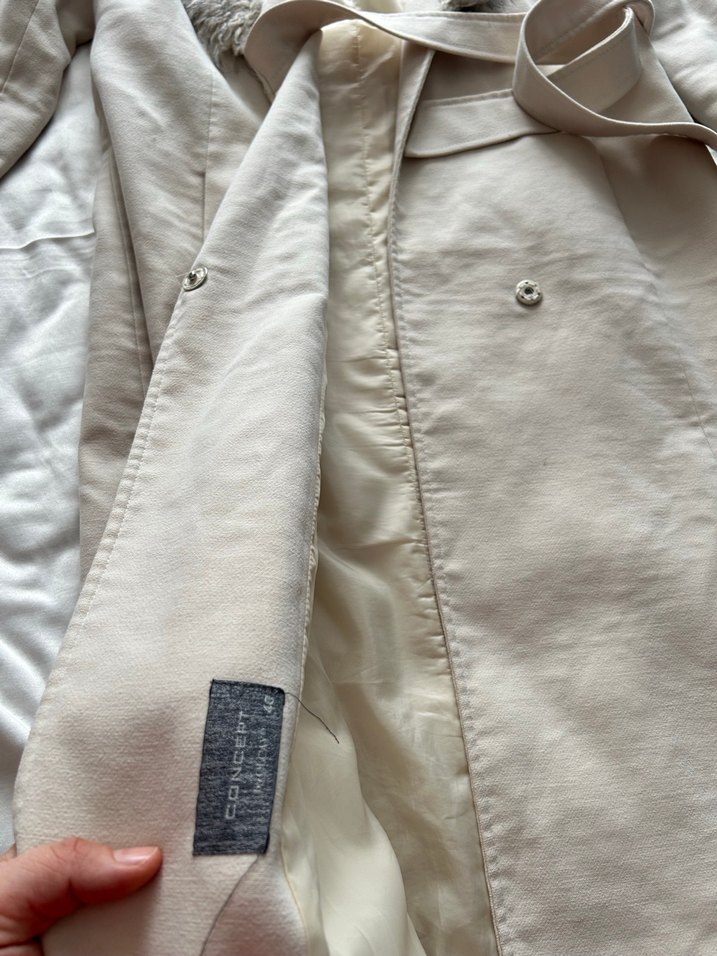 Beyaz Uzun Kadın Kaban, Kürk Detaylı - Görsel 4