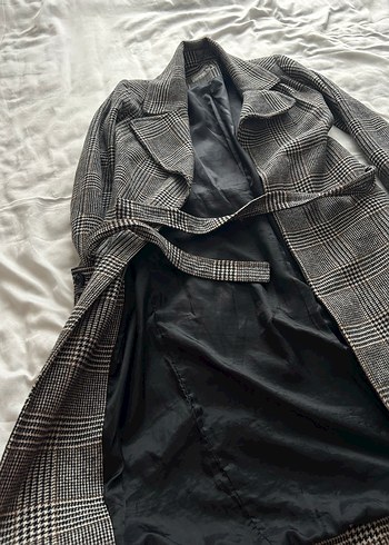 Düğmeli ekoseli kaban - Görsel 2