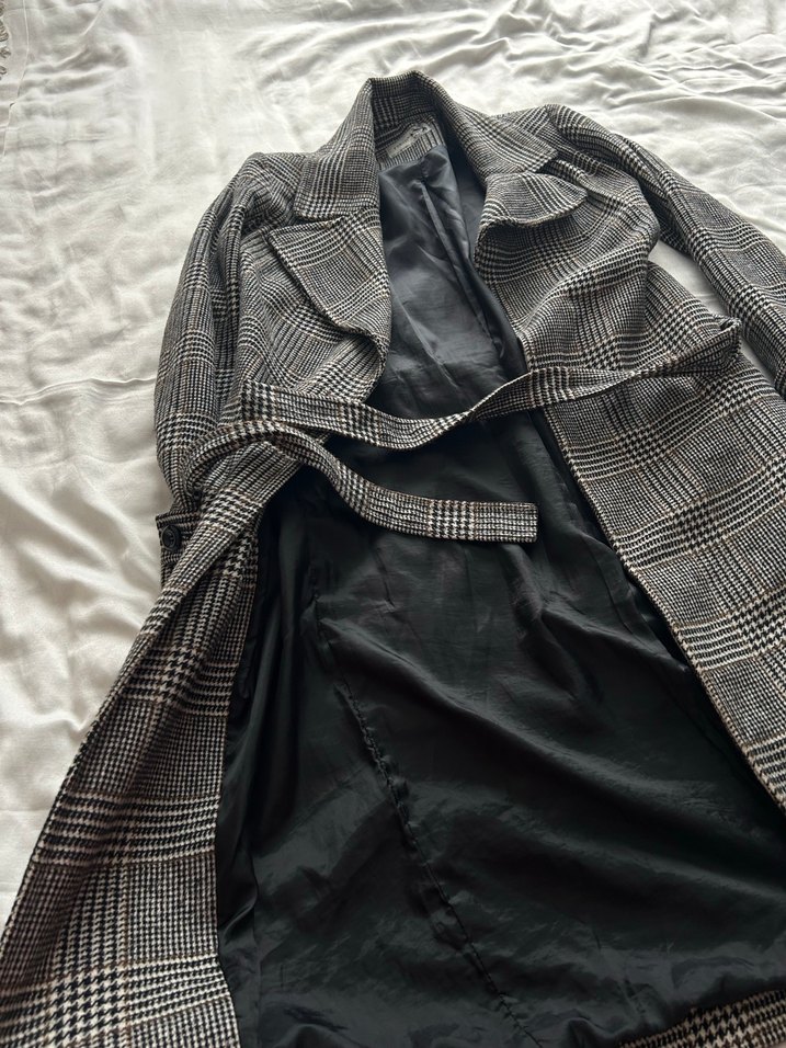 Düğmeli ekoseli kaban - Görsel 2