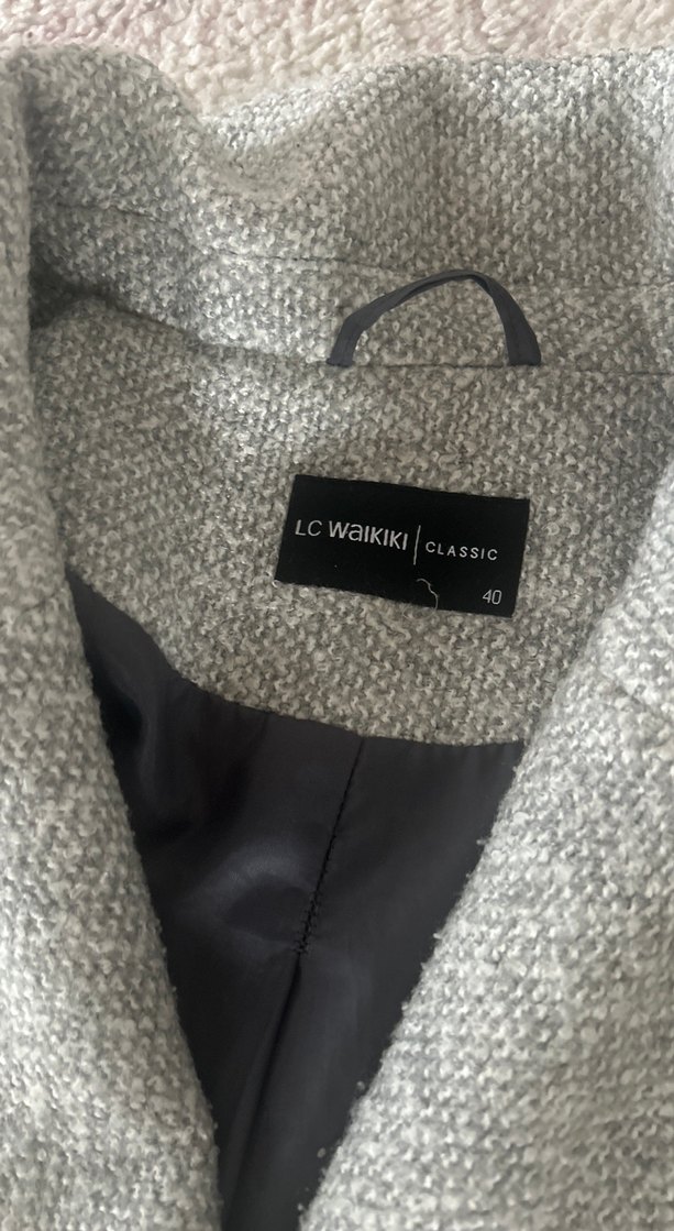 Gri Çift Düğmeli Kaban - Görsel 2