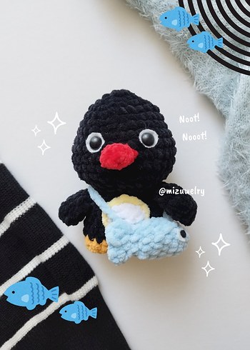 Balık Çantalı Pingu Örgü