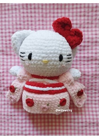 Hello Kitty Örgü Bebek