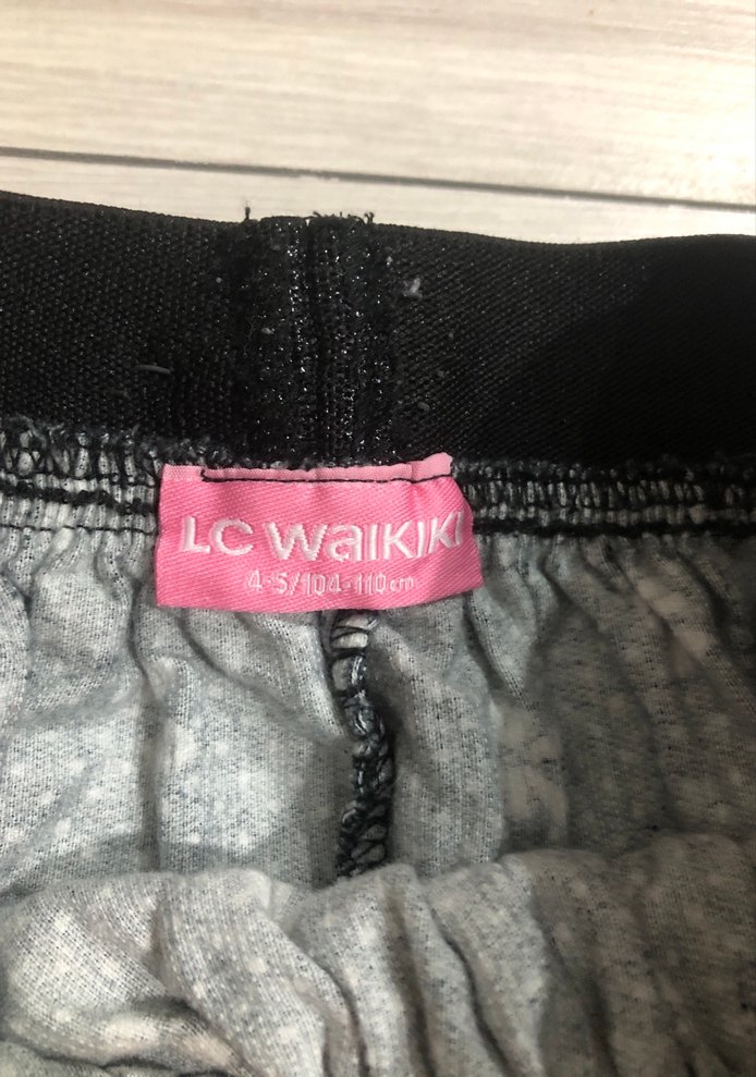 Kız Çocuk Siyah Fiyonklu kadife Etek - Görsel 3