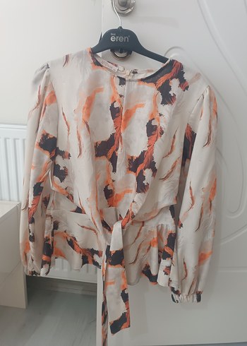 Bej Bağlamalı Uzun Kollu Tie-Dye Bluz