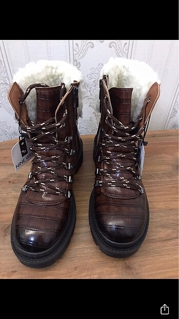 40 Beden turuncu Renk Nine west bot
