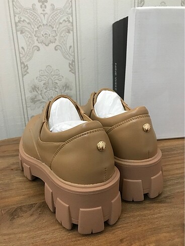 38 Beden camel Renk Nine west ayakkabi